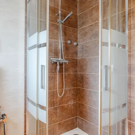 Carris By Interhome